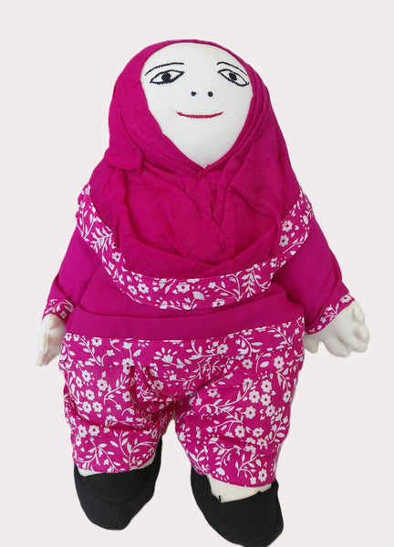 Dolls - Regional Indian Dolls in Traditional Dress Set of 5.