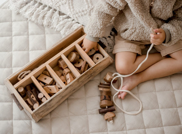 Natural Tree Lacing and Sequencing Blocks with Storage